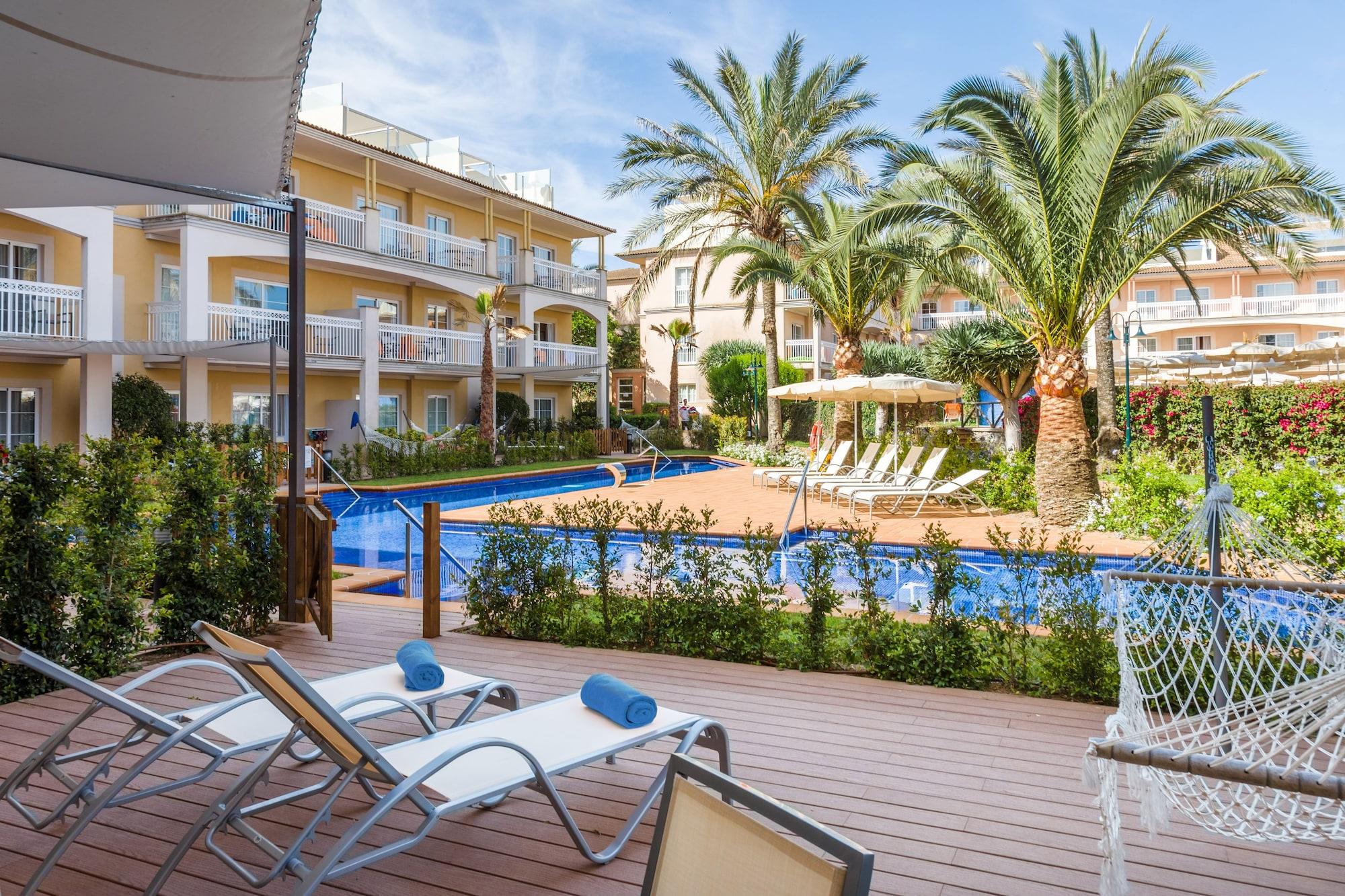 Appart hôtel Zafiro Picafort 4*