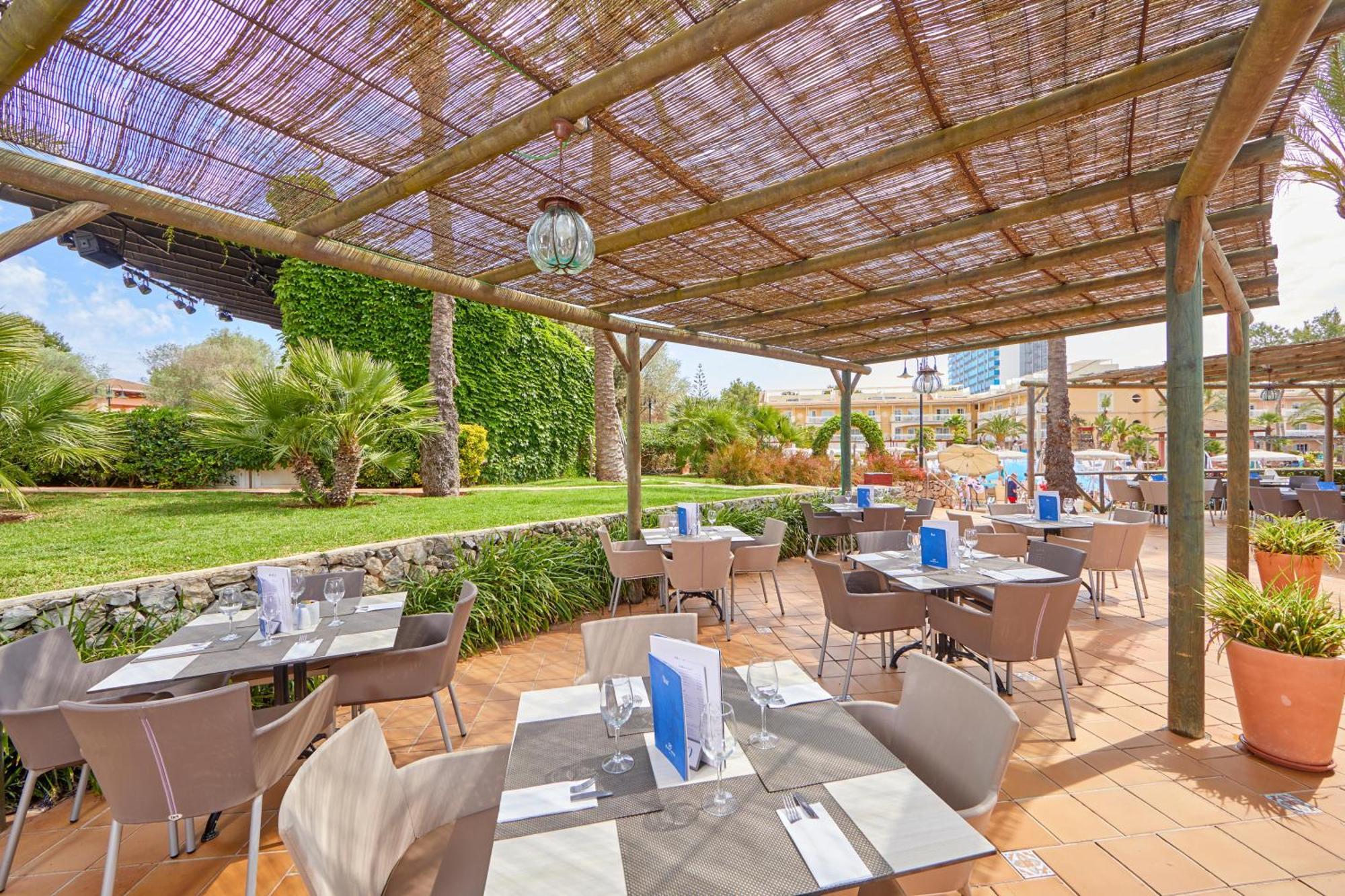 Zafiro Picafort Appart hôtel 4*